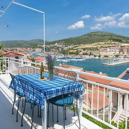 Beach Apartment Marina Daire Marina