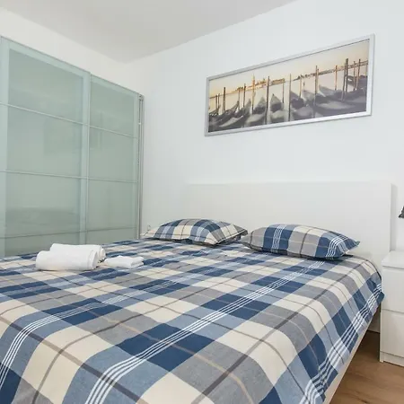 Beach Apartment Marina *