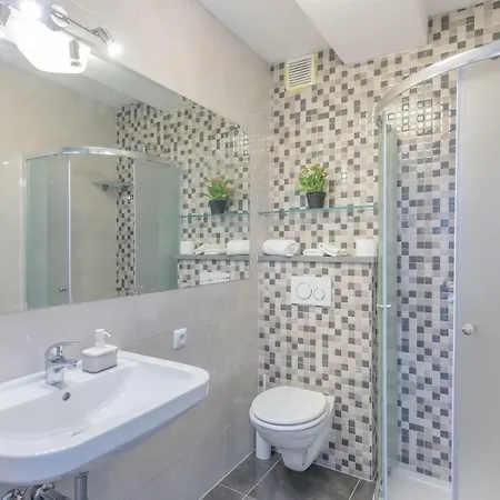 Daire Beach Apartment Marina
